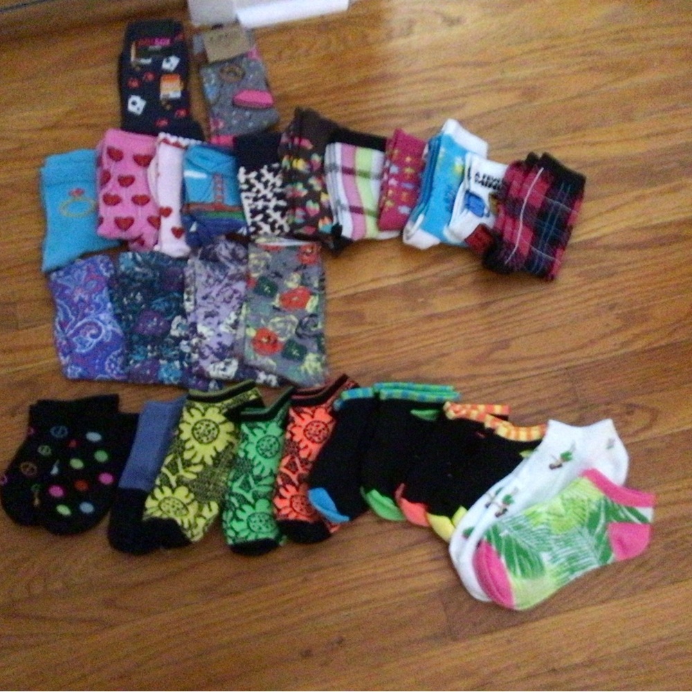 BUNDLE OF “29” SOCKS AND ANKLETS